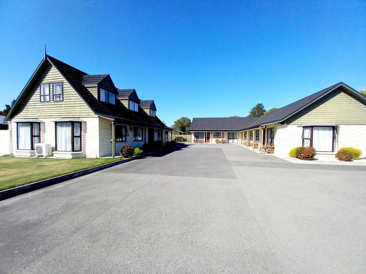 Academy Lodge Motel Ashburton Eksteriør billede