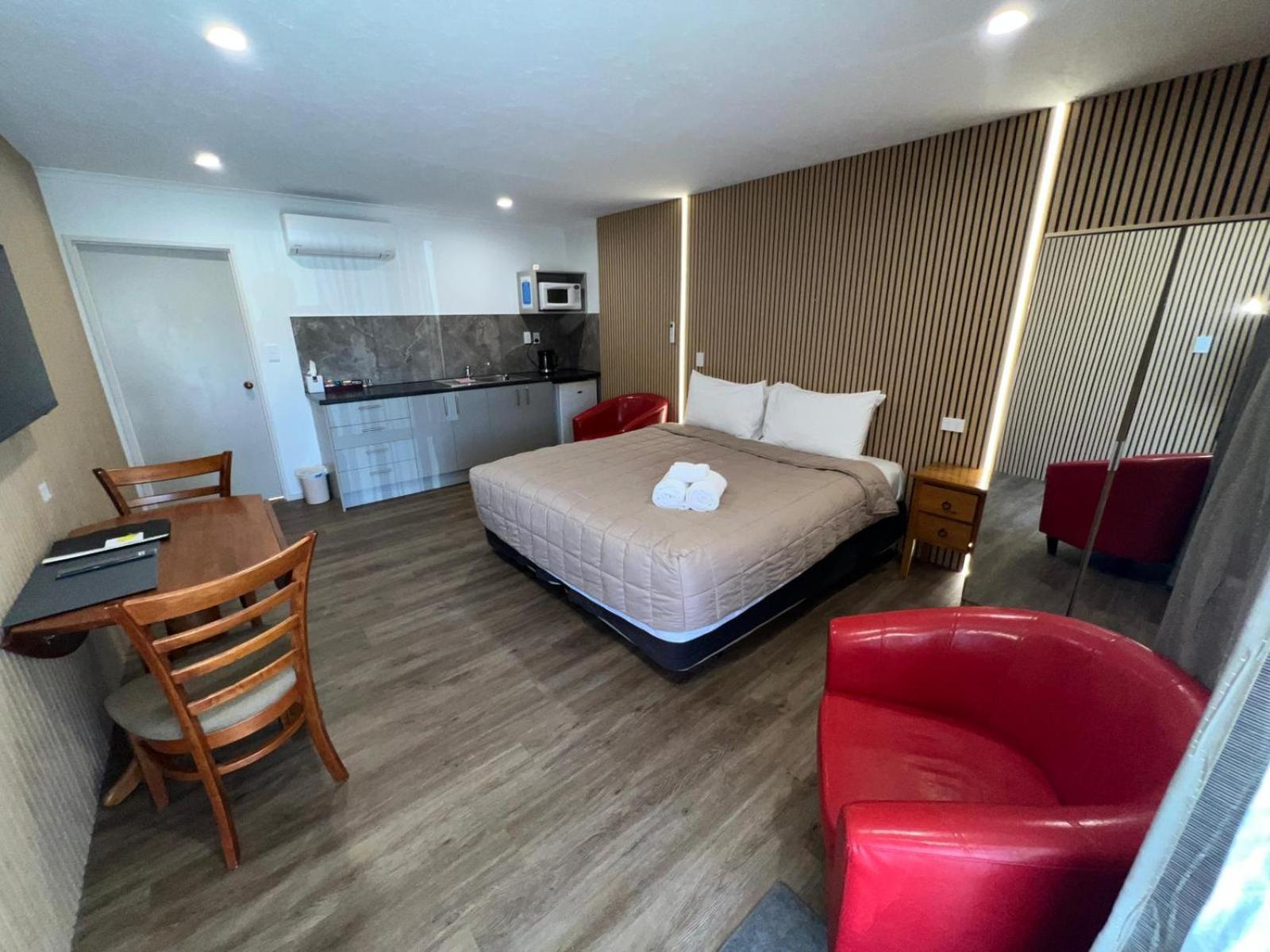 Academy Lodge Motel Ashburton Eksteriør billede