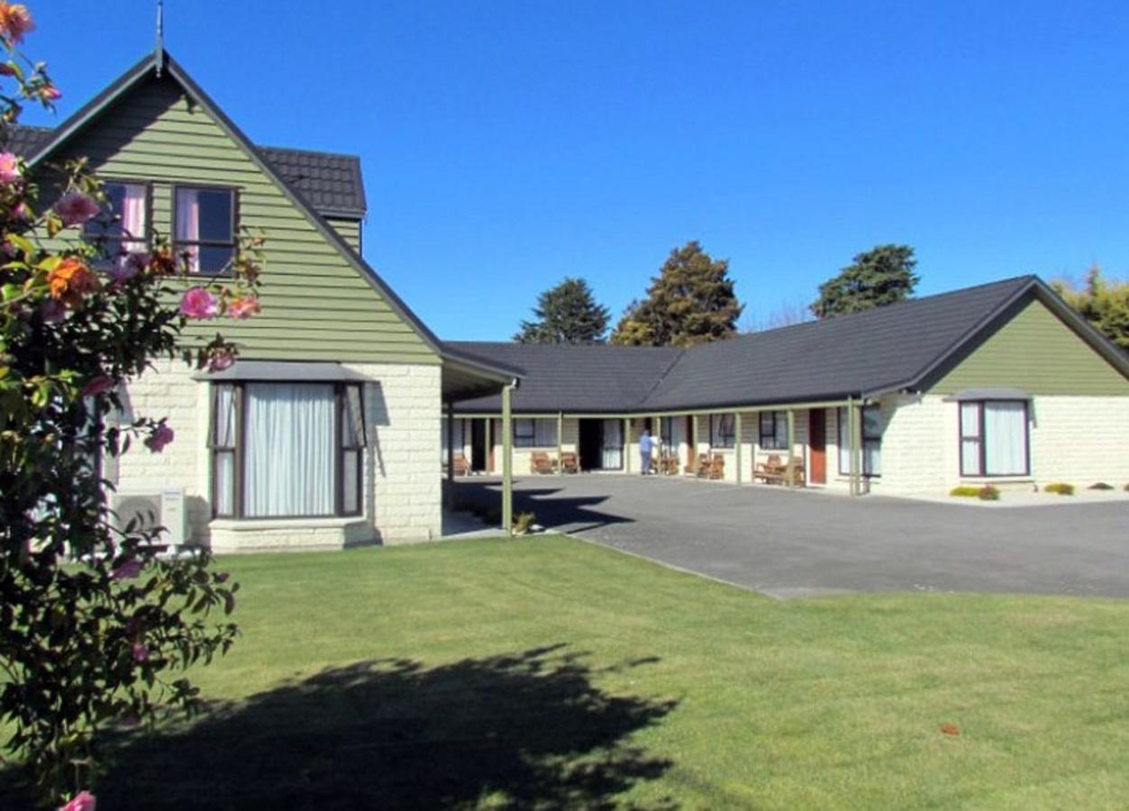 Academy Lodge Motel Ashburton Eksteriør billede