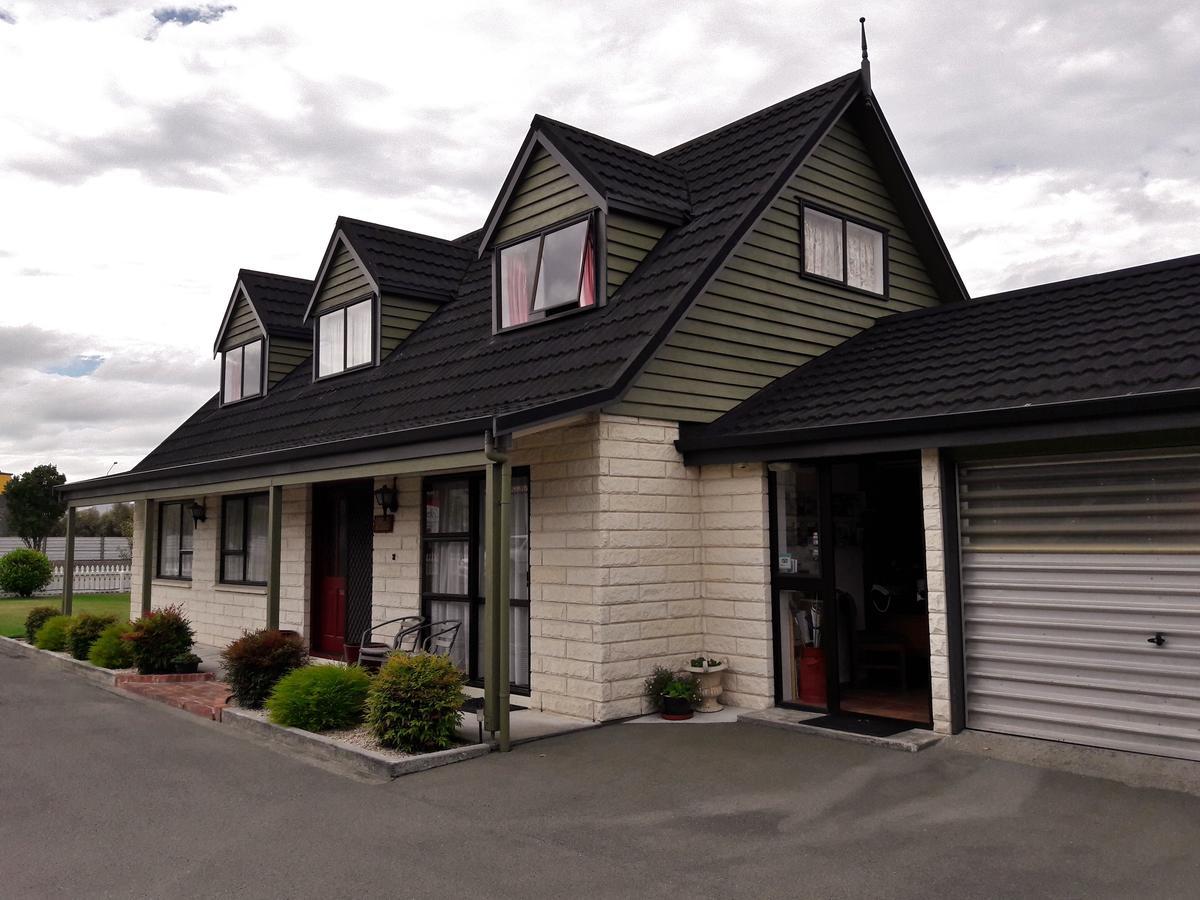Academy Lodge Motel Ashburton Eksteriør billede