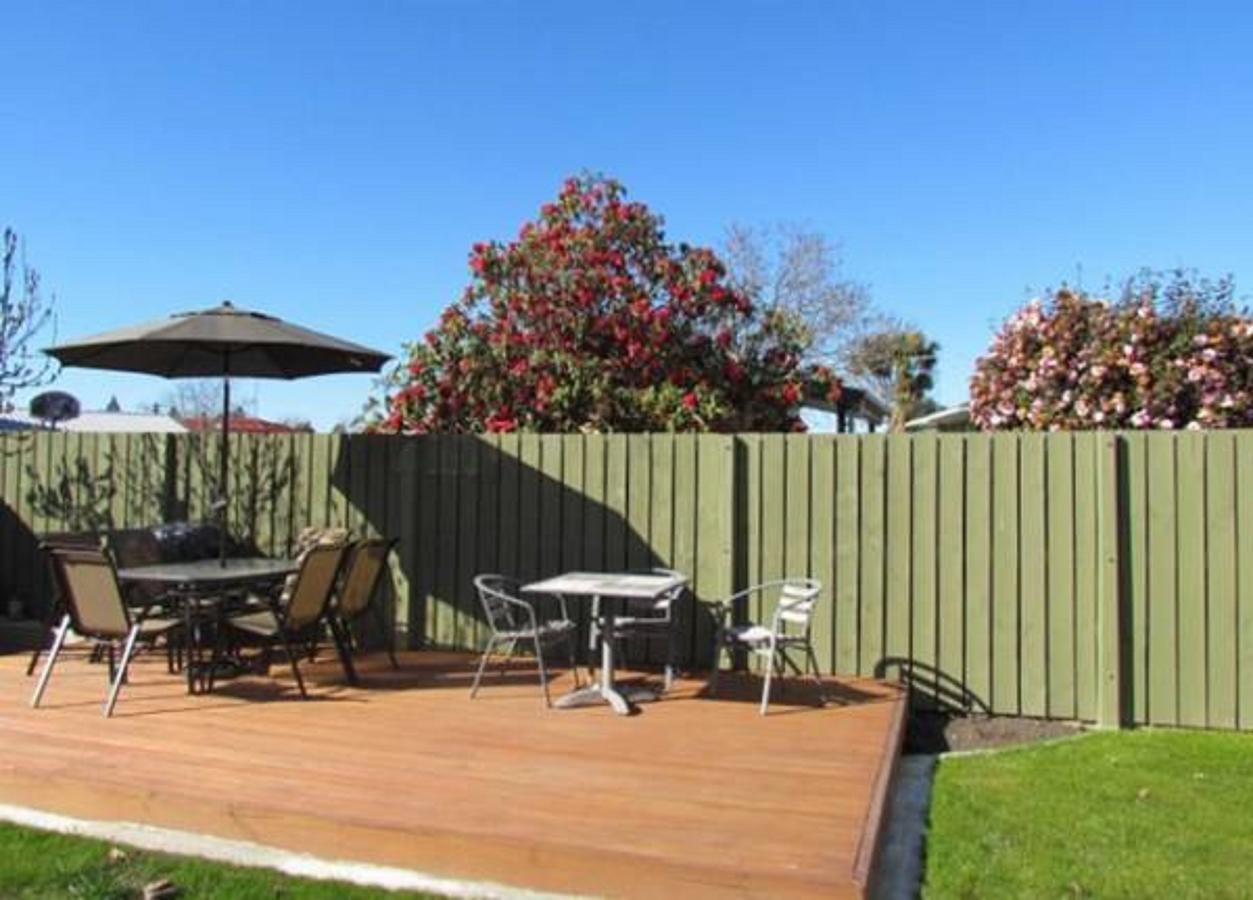 Academy Lodge Motel Ashburton Eksteriør billede
